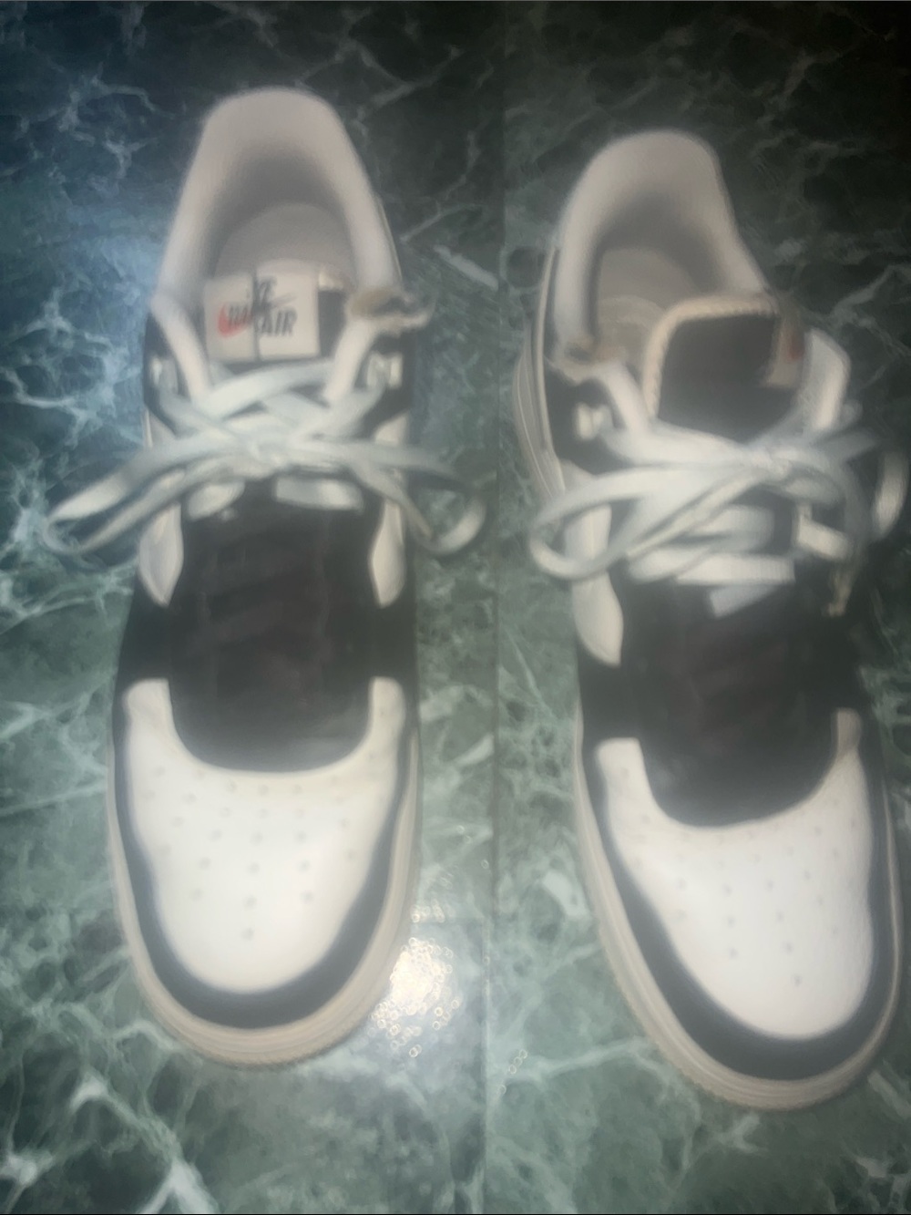 Nike  Black and White Low-Top Sneakers